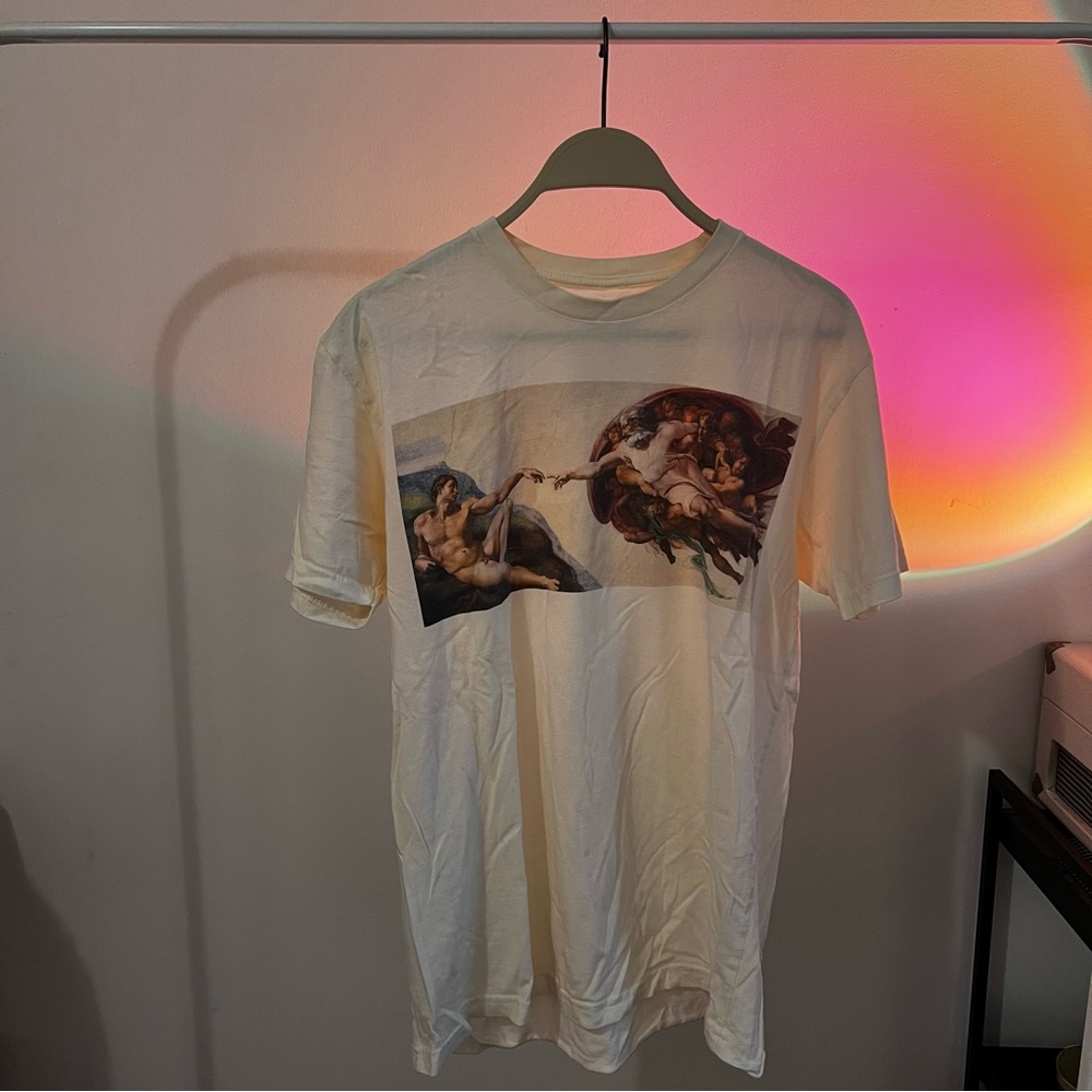michelangelo ‘creation of adam’ graphic tee!